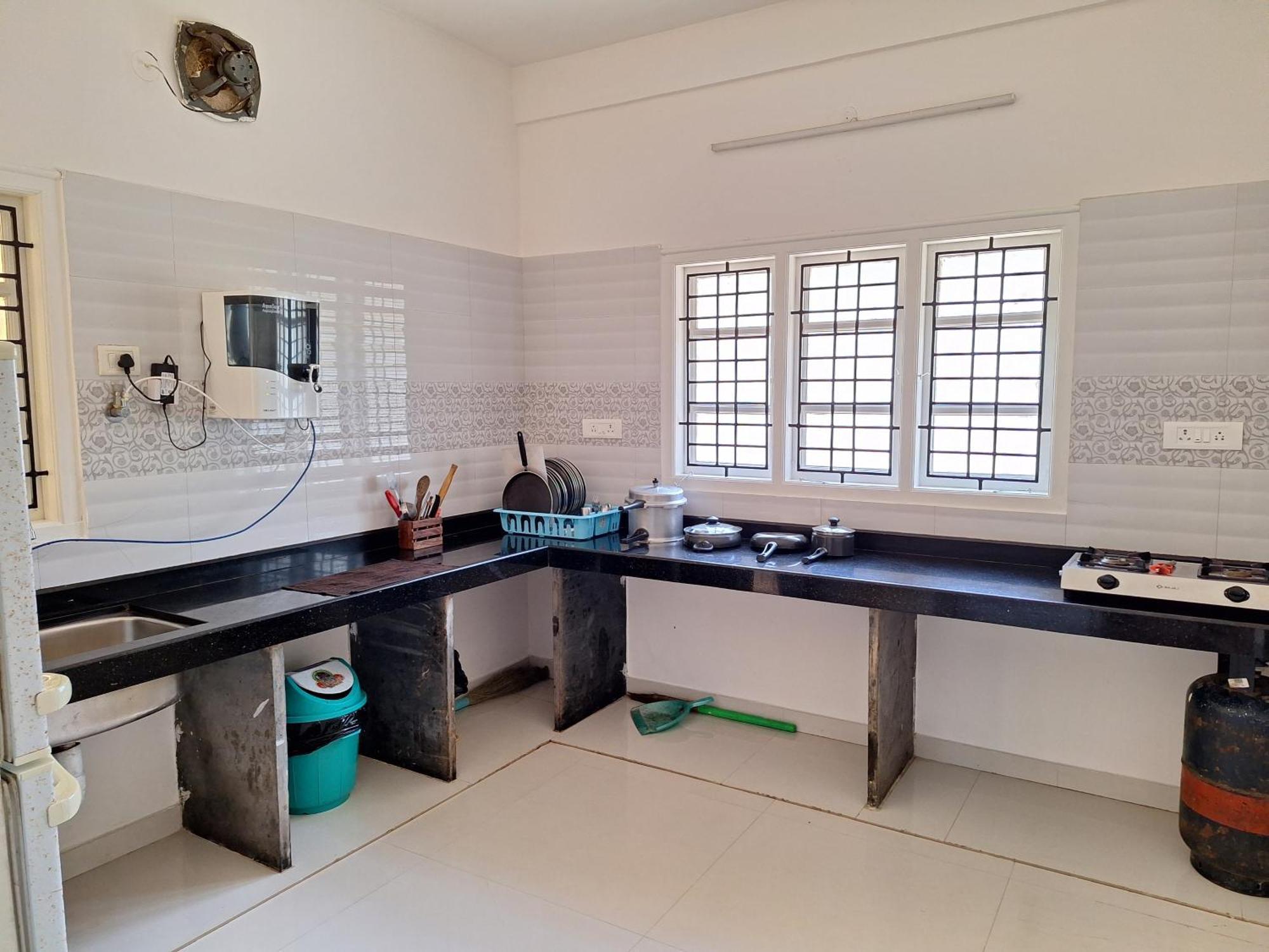 מנגלור Suvarna Grande Homes חדר תמונה